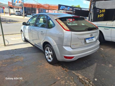 FORD Focus Hatch 1.6 4P GLX FLEX, Foto 4