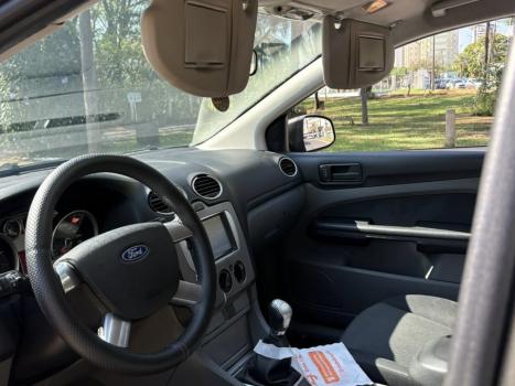 FORD Focus Hatch 1.6 4P GLX FLEX, Foto 8