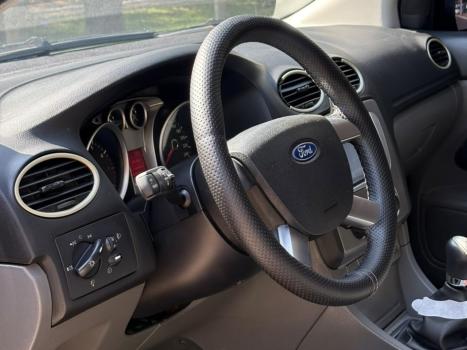 FORD Focus Hatch 1.6 4P GLX FLEX, Foto 9