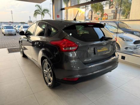 FORD Focus Hatch 1.6 4P, Foto 5