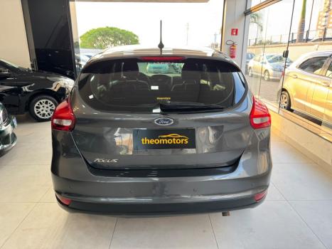 FORD Focus Hatch 1.6 4P, Foto 7