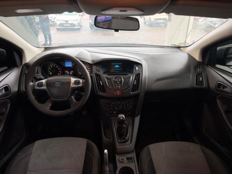 FORD Focus Hatch 1.6 4P, Foto 8