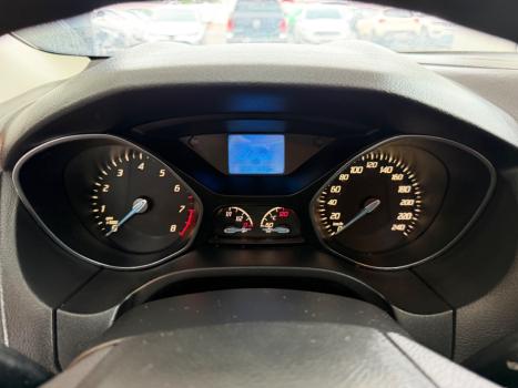 FORD Focus Hatch 1.6 4P, Foto 12