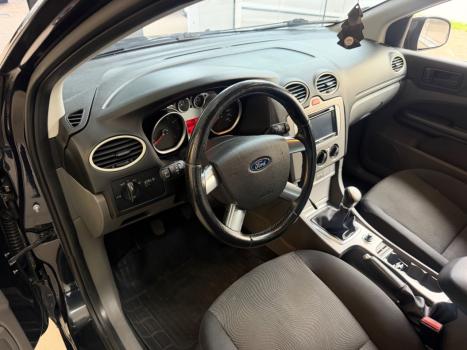 FORD Focus Hatch 1.6 4P, Foto 9