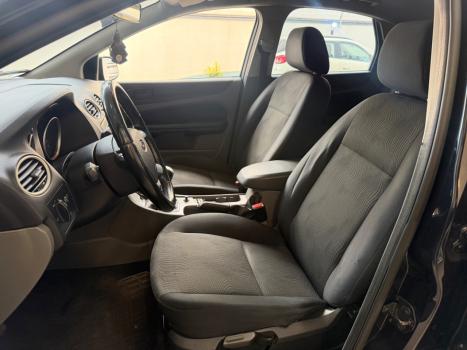 FORD Focus Hatch 1.6 4P, Foto 10