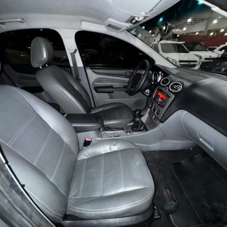 FORD Focus Hatch 1.6 16V 4P SE FLEX, Foto 10