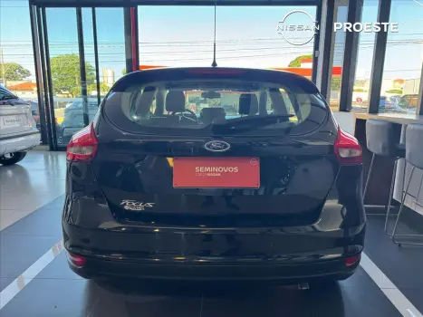 FORD Focus Hatch 1.6 16V 4P SE FLEX, Foto 5