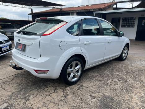 FORD Focus Hatch 1.6 4P, Foto 4