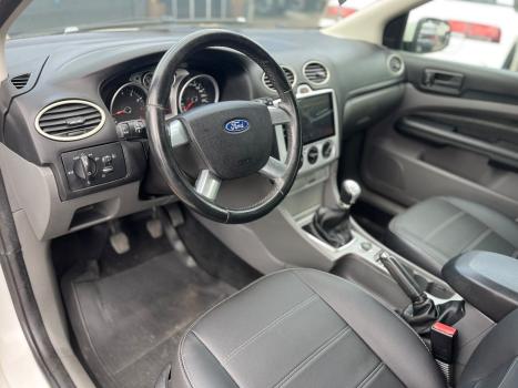 FORD Focus Hatch 1.6 4P, Foto 7