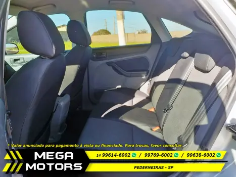FORD Focus Hatch 2.0 16V 4P TITANIUM FLEX, Foto 10