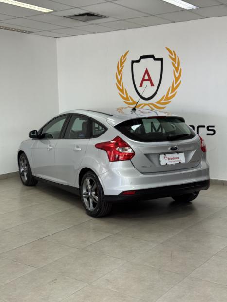 FORD Focus Hatch 2.0 16V 4P FLEX SE AUTOMTICO, Foto 4