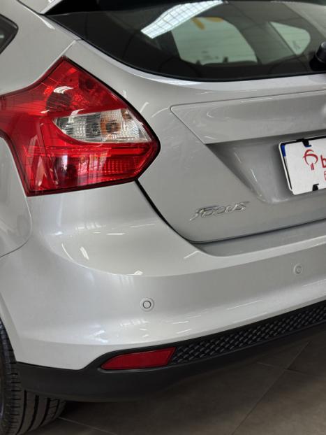 FORD Focus Hatch 2.0 16V 4P FLEX SE AUTOMTICO, Foto 6