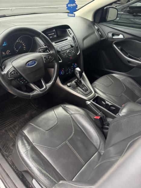 FORD Focus Hatch 2.0 16V 4P FLEX SE AUTOM�TICO, Foto 3