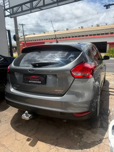 FORD Focus Hatch 2.0 16V 4P FLEX SE AUTOM�TICO, Foto 12