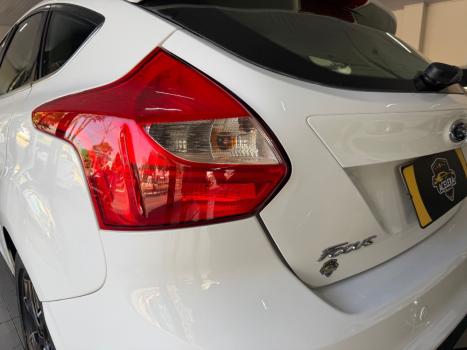 FORD Focus Hatch 2.0 16V 4P TITANIUM PLUS FLEX, Foto 7