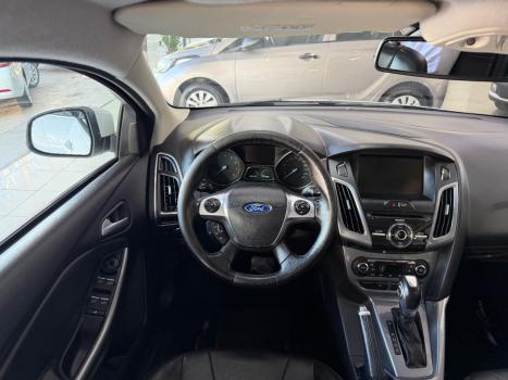 FORD Focus Hatch 2.0 16V 4P TITANIUM PLUS FLEX, Foto 9