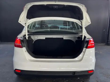 FORD Focus Hatch 2.0 16V 4P FLEX SE POWERSHIFT AUTOMTICO, Foto 8