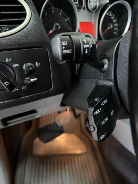 FORD Focus Hatch 2.0 16V 4P FLEX TITANIUM AUTOMTICO, Foto 11