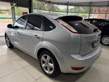 FORD Focus Hatch 2.0 16V 4P GLX FLEX, Foto 6
