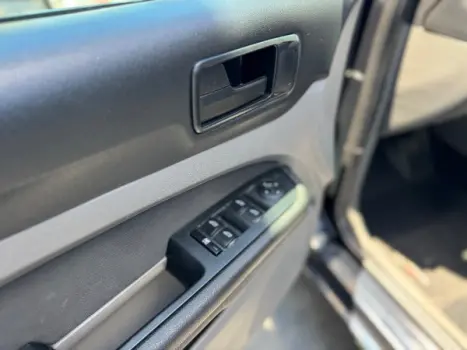 FORD Focus Hatch 2.0 16V 4P GLX FLEX AUTOM�TICO, Foto 10