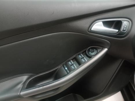 FORD Focus Hatch 2.0 16V 4P FLEX SE AUTOM�TICO, Foto 6