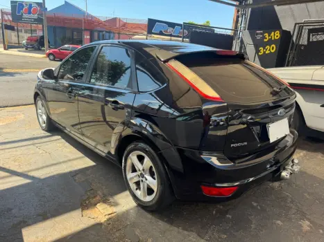 FORD Focus Hatch 2.0 16V 4P FC FLEX AUTOM�TICO, Foto 3