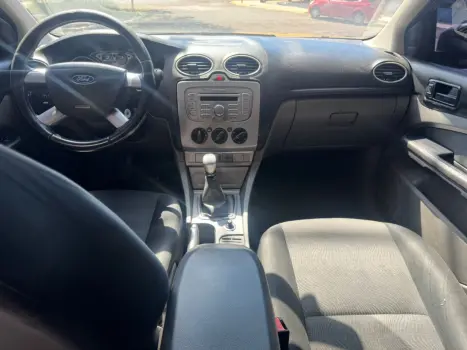 FORD Focus Hatch 2.0 16V 4P FC FLEX AUTOM�TICO, Foto 7