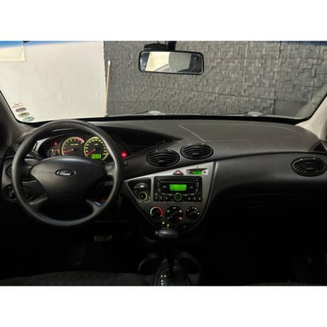 FORD Focus Hatch 2.0 16V 4P FLEX AUTOM�TICO, Foto 9