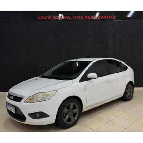 FORD Focus Hatch 2.0 16V 4P FLEX AUTOM�TICO, Foto 2
