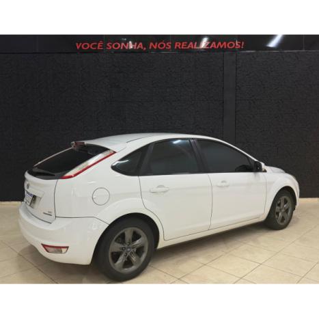 FORD Focus Hatch 2.0 16V 4P FLEX AUTOM�TICO, Foto 7