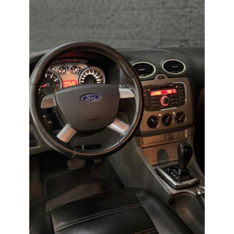 FORD Focus Hatch 2.0 16V 4P FLEX AUTOM�TICO, Foto 13