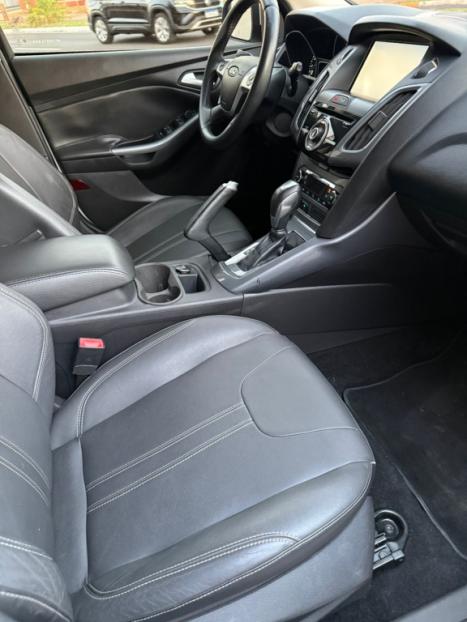 FORD Focus Hatch 2.0 16V 4P FLEX TITANIUM AUTOM�TICO, Foto 8