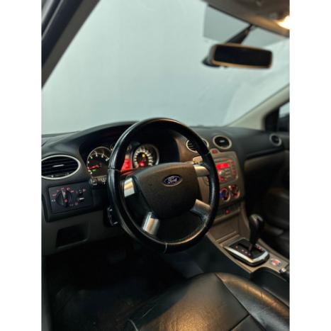 FORD Focus Hatch 2.0 16V 4P FLEX AUTOM�TICO, Foto 10