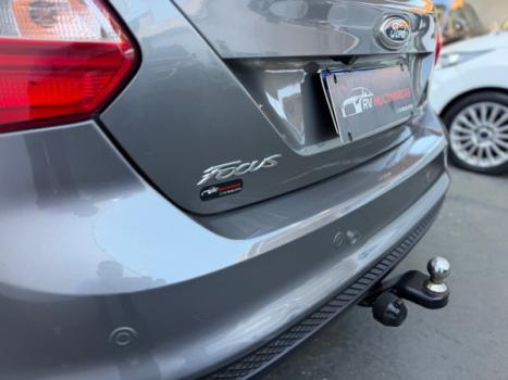 FORD Focus Hatch 2.0 16V 4P TITANIUM PLUS FLEX, Foto 6