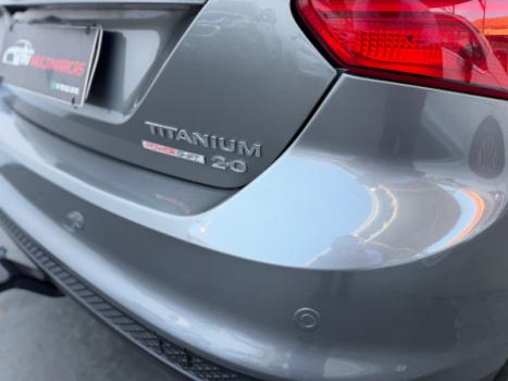 FORD Focus Hatch 2.0 16V 4P TITANIUM PLUS FLEX, Foto 7