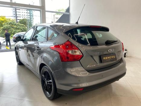FORD Focus Hatch 2.0 16V 4P FLEX SE AUTOM�TICO, Foto 4