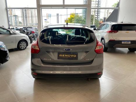 FORD Focus Hatch 2.0 16V 4P FLEX SE AUTOM�TICO, Foto 6