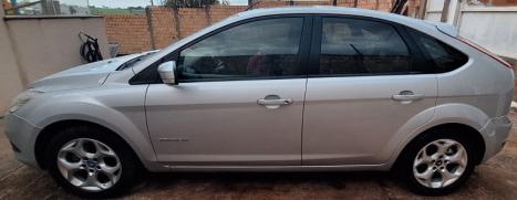 FORD Focus Hatch 2.0 16V 4P FLEX TITANIUM AUTOM�TICO, Foto 4
