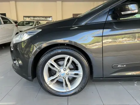 FORD Focus Hatch 2.0 16V 4P FLEX SE AUTOM�TICO, Foto 13