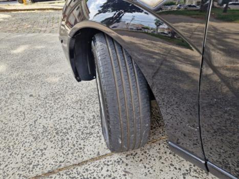 FORD Focus Hatch 2.0 16V 4P GHIA AUTOM�TICO, Foto 13