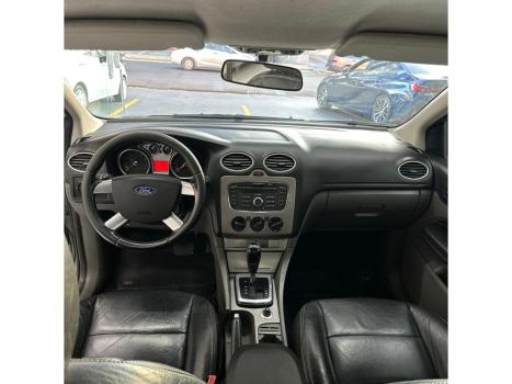 FORD Focus Hatch 2.0 16V 4P FLEX AUTOM�TICO, Foto 2