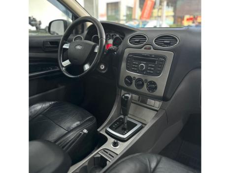 FORD Focus Hatch 2.0 16V 4P FLEX AUTOM�TICO, Foto 6