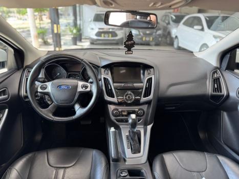 FORD Focus Hatch 2.0 16V 4P FLEX TITANIUM POWERSHIFT AUTOM�TICO, Foto 2