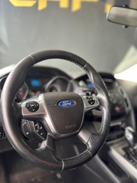 FORD Focus Hatch 2.0 16V 4P FLEX SE POWERSHIFT AUTOM�TICO, Foto 6
