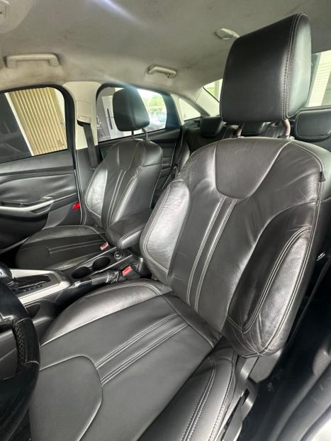 FORD Focus Hatch 2.0 16V 4P FLEX SE POWERSHIFT AUTOM�TICO, Foto 8