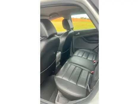 FORD Focus Hatch 2.0 16V 4P GLX FLEX AUTOM�TICO, Foto 7
