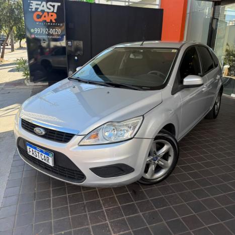 FORD Focus Hatch 2.0 16V 4P GLX, Foto 2