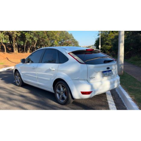 FORD Focus Hatch 2.0 16V 4P GLX FLEX, Foto 4