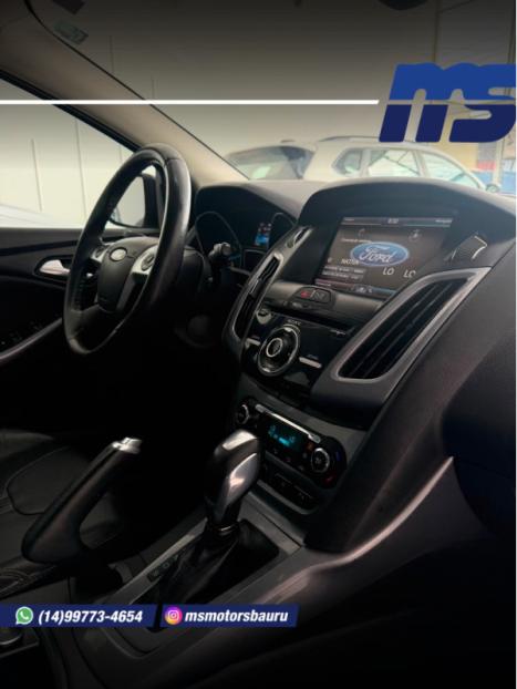 FORD Focus Hatch 2.0 16V 4P FLEX TITANIUM AUTOM�TICO, Foto 10