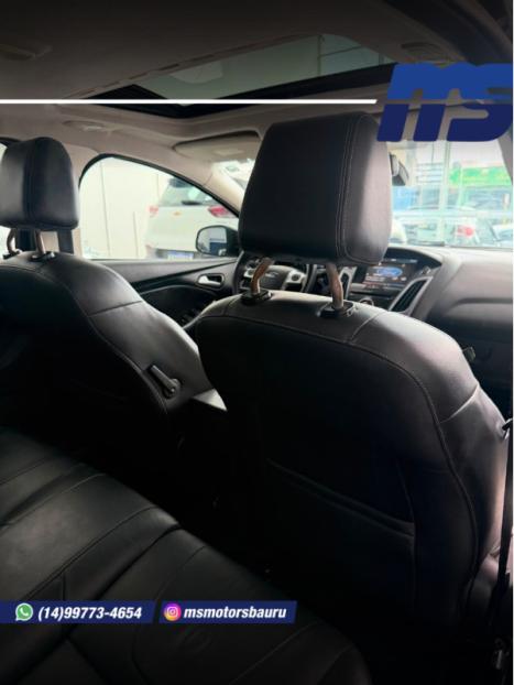 FORD Focus Hatch 2.0 16V 4P FLEX TITANIUM AUTOM�TICO, Foto 14